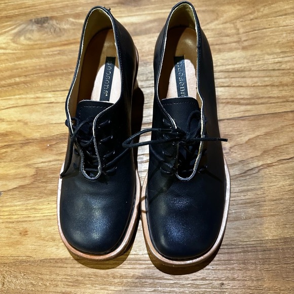 Neosens Women’s Black Leather Cylinder Block Heel Shooties Minimalist Neutral - Picture 4 of 12